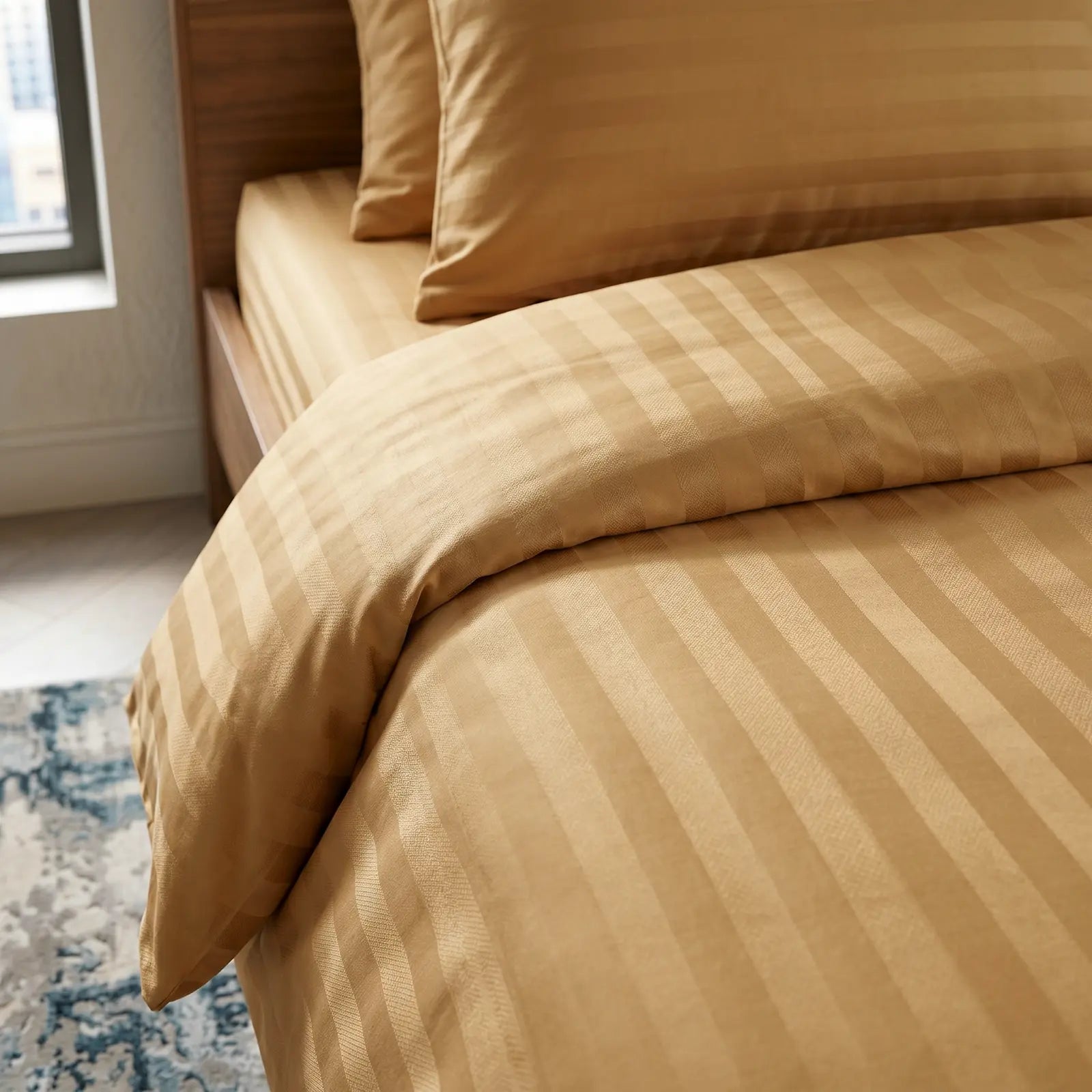 Nile Crown (Queen, Percale, Golden Beige )