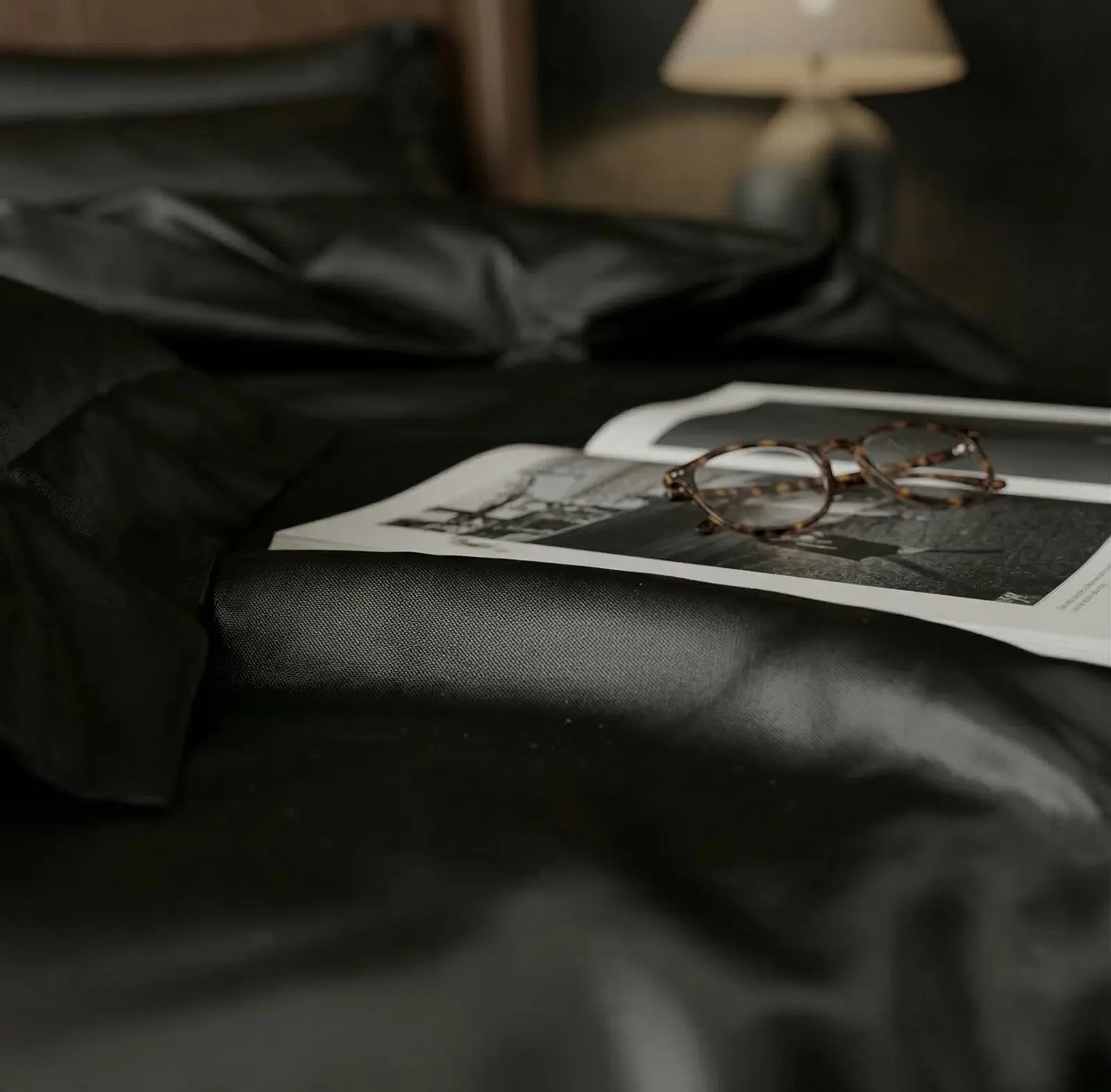 Nile Luxe (King, Sateen, Black)