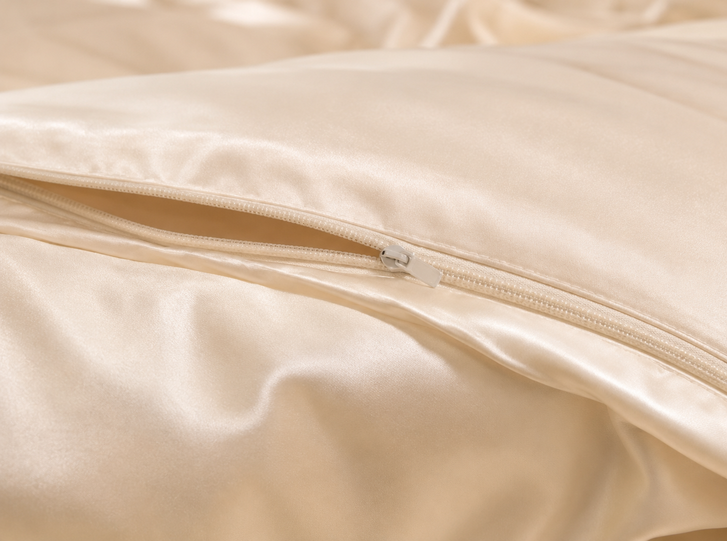 Nile Luxe (King, Sateen, Off-white)