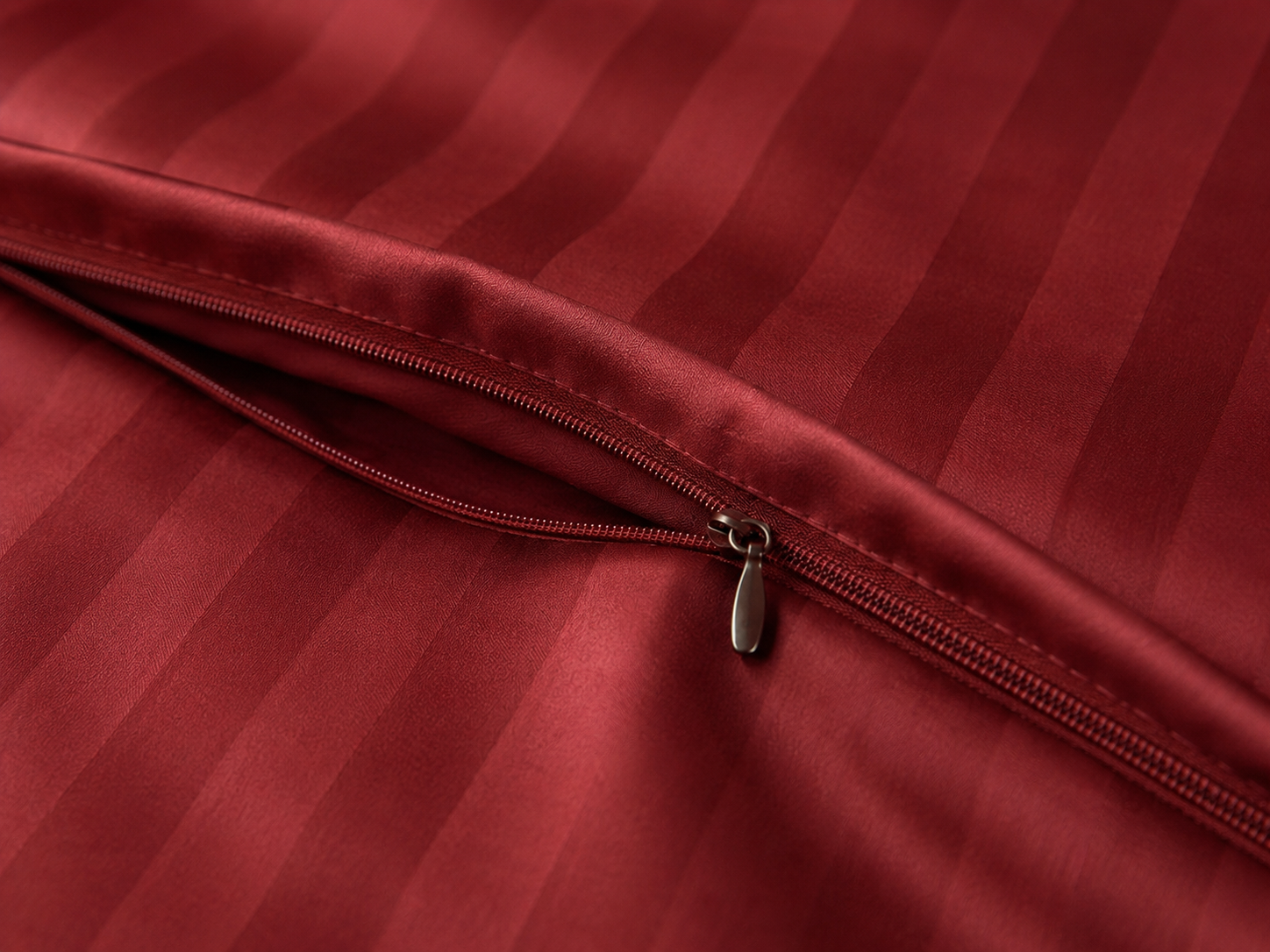 Nile Luxe (King, Percale, Red Burgundy)