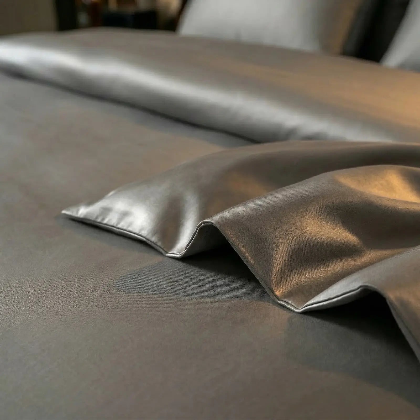 Nile Luxe (King, Sateen, Silver Grey)