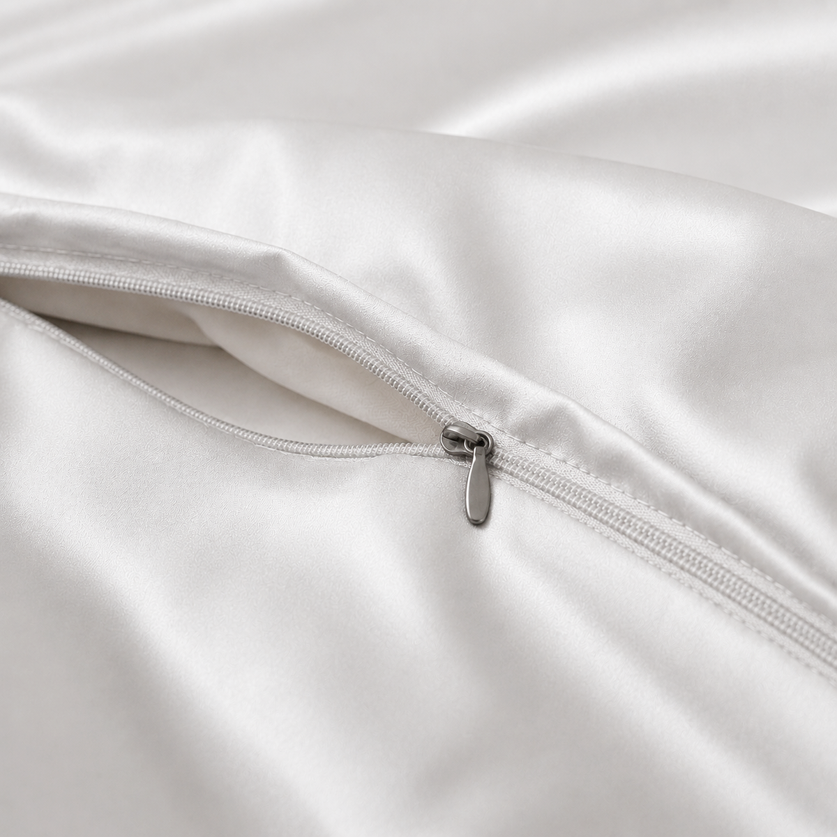 Nile Luxe (King, Sateen, White)